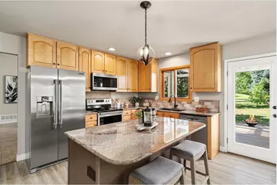 919 Battsford Cir, Fort Collins, CO 80525 - Photo 3