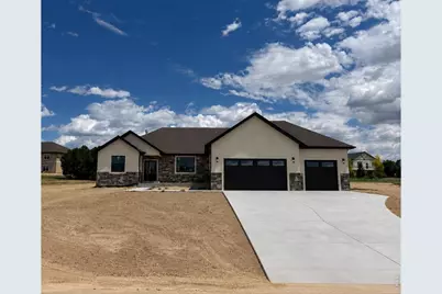 31 Lakeview Cir, Fort Morgan, CO 80701 - Photo 1