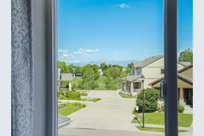 1370 Armstrong Dr, Longmont, CO 80504 - Photo 29