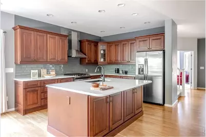 1370 Armstrong Dr, Longmont, CO 80504 - Photo 9