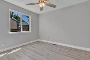 2058 Sumac St, Longmont, CO 80501 - Photo 17