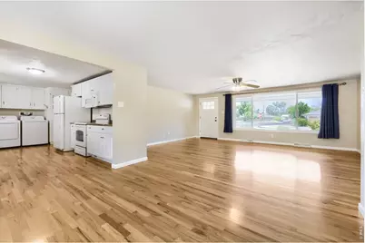 1251 Sumner St, Longmont, CO 80501 - Photo 5