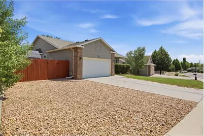 4982 W 30th St, Greeley, CO 80634 - Photo 3