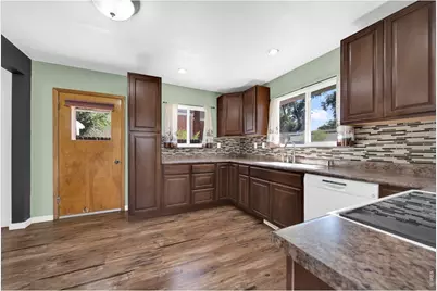 415 Ensign St, Fort Morgan, CO 80701 - Photo 11