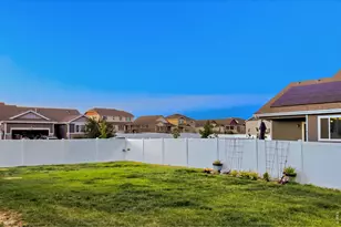 1802 104th Ave, Greeley, CO 80634 - Photo 7