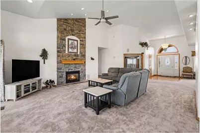 3421 Kyle Cir, Loveland, CO 80537 - Photo 7
