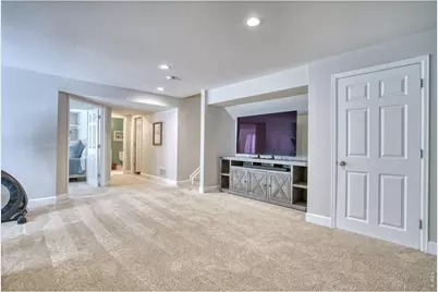 4933 Eagan Cir, Longmont, CO 80503 - Photo 31