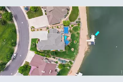 1893 E Seadrift Dr, Windsor, CO 80550 - Photo 33