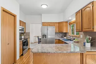 2413 Willow Ln, Longmont, CO 80503 - Photo 17