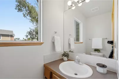 3101 Swan Point Dr, Evans, CO 80620 - Photo 15