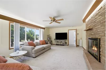 1360 Pine St, Loveland, CO 80537 - Photo 9