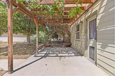 203 E Colorado Ave, Berthoud, CO 80513 - Photo 23