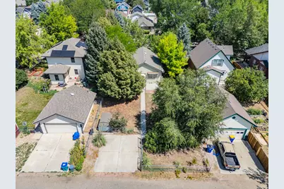 203 E Colorado Ave, Berthoud, CO 80513 - Photo 29
