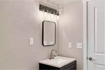 2431 Sunstone Dr, Fort Collins, CO 80525 - Photo 33