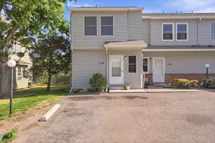 228 E 42nd St, Loveland, CO 80538 - Photo 3