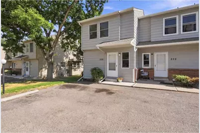 228 E 42nd St, Loveland, CO 80538 - Photo 3