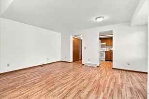 228 E 42nd St, Loveland, CO 80538 - Photo 19