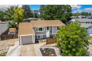 2045 Crystal Ct, Loveland, CO 80537 - Photo 1
