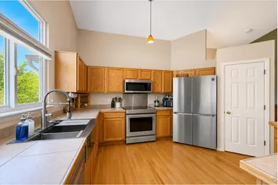 5472 Fox Run Blvd, Longmont, CO 80504 - Photo 13
