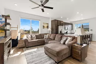 5560 Second Ave, Timnath, CO 80547 - Photo 9