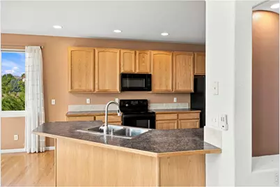 3110 Tradewind Ct, Loveland, CO 80538 - Photo 9
