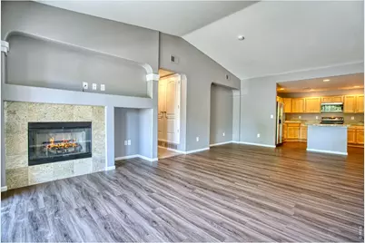 2239 Calais Dr #11B, Longmont, CO 80504 - Photo 9