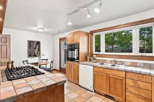 1240 Columbine Ct, Fort Collins, CO 80521 - Photo 11