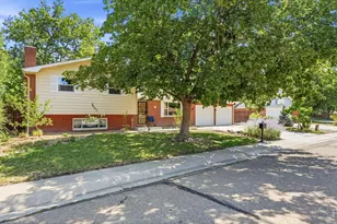 14 Princeton Cir, Longmont, CO 80503 - Photo 41