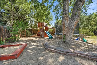 14 Princeton Cir, Longmont, CO 80503 - Photo 7
