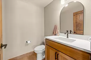1728 Continental Peaks Cir, Estes Park, CO 80517 - Photo 33