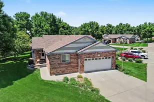 2563 Red River Ct, Loveland, CO 80538 - Photo 3