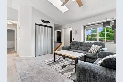 2232 E 18th St, Loveland, CO 80538 - Photo 5