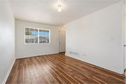 3711 Salida Ct, Evans, CO 80620 - Photo 7