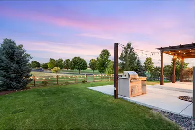 8876 Blackwood Dr, Windsor, CO 80550 - Photo 7