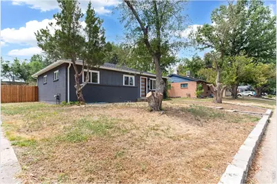 6010 Johnson Way, Arvada, CO 80004 - Photo 5