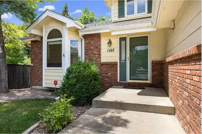 1107 Live Oak Ct, Fort Collins, CO 80525 - Photo 3