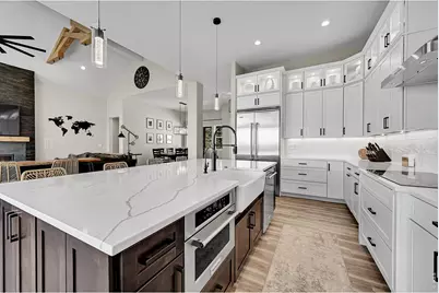4163 Rainbow View Ln, Loveland, CO 80537 - Photo 9