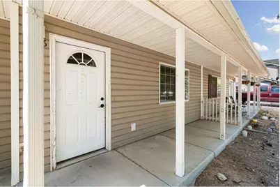 306 Ash Ct, Evans, CO 80620 - Photo 5