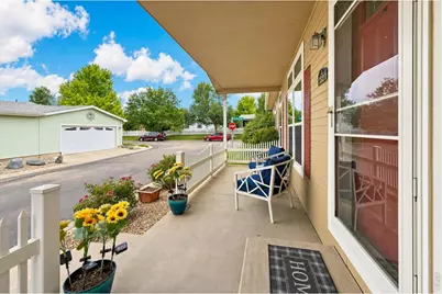 7821 St Vrain Dr, Frederick, CO 80530 - Photo 3