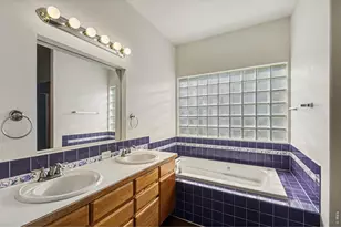 915 Falcon Ridge Ct, Eaton, CO 80615 - Photo 19