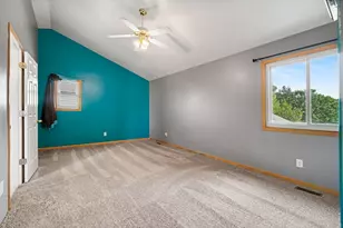 915 Kansas Ave, Berthoud, CO 80513 - Photo 13