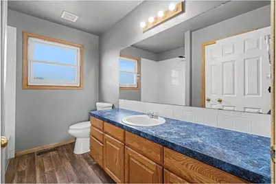 915 Kansas Ave, Berthoud, CO 80513 - Photo 17
