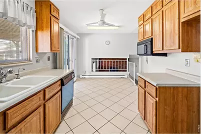 1082 Lilac Ct, Broomfield, CO 80020 - Photo 13