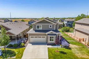 3118 Carney St, Loveland, CO 80538 - Photo 3