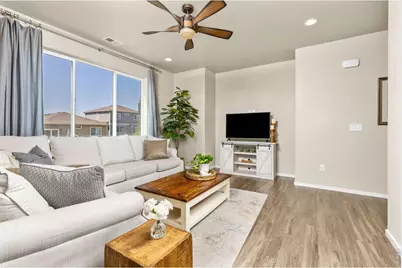 3118 Carney St, Loveland, CO 80538 - Photo 11