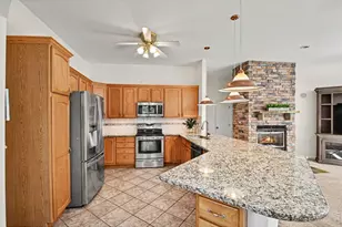 925 Falcon Ridge Ct, Eaton, CO 80615 - Photo 7