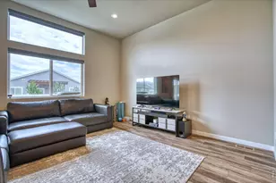 1277 Tipton St, Berthoud, CO 80513 - Photo 13
