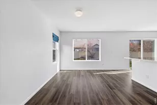 3901 Heatherwood Cir, Johnstown, CO 80534 - Photo 9