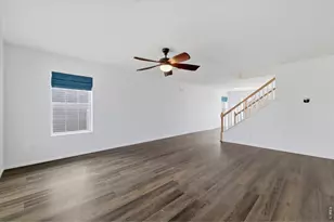 3901 Heatherwood Cir, Johnstown, CO 80534 - Photo 5