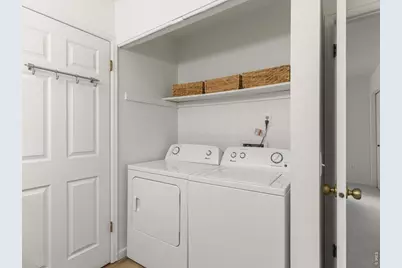 2301 N Shore Dr, Longmont, CO 80503 - Photo 23